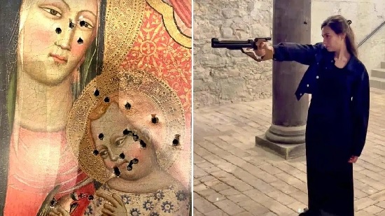 Muslim shooting holy images